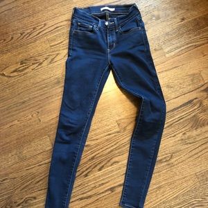 Levi’s 710 Size 24